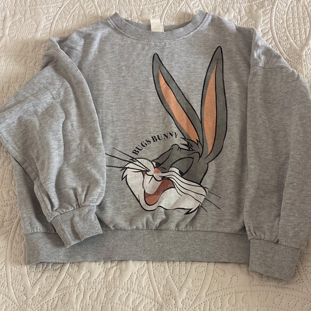 H&M oversized bugs bunny sweatshirt